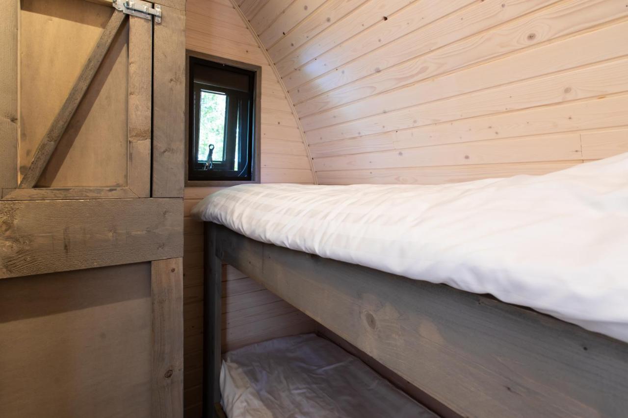 Pod Huisje Met Hottub Dokkum Ngoại thất bức ảnh