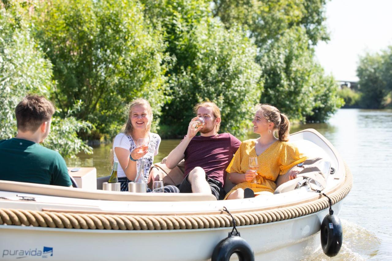 Pod Huisje Met Hottub Dokkum Ngoại thất bức ảnh